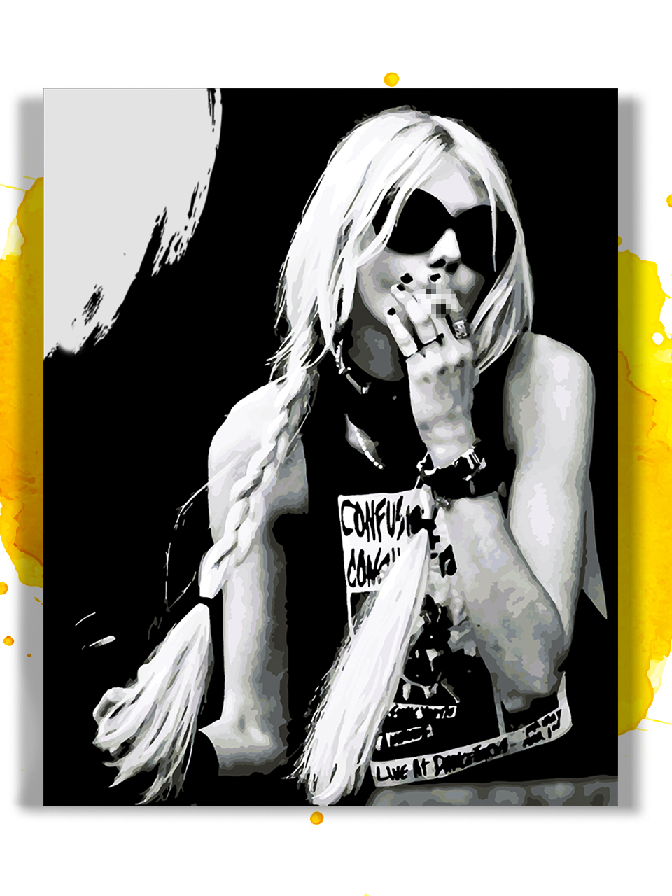 Картина по номерам на холсте The Pretty Reckless - Тейлор Момсен ЧБ